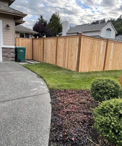Installation of new fence in Mukilteo 